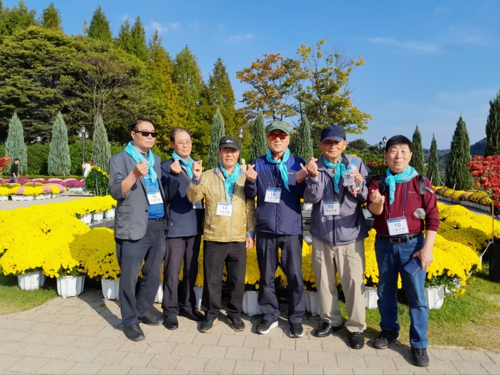 청년이 되는 실버가을여행.....